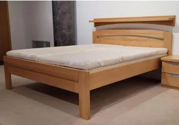 Devn postel z masivu Michaela plus s rovnm elem