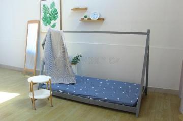 Montessori postel Rosi