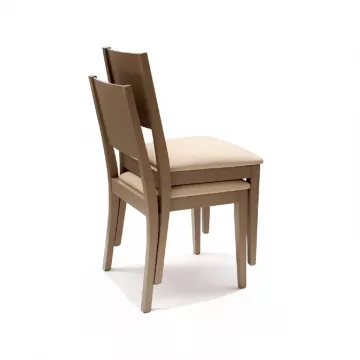 Masivn� bukov� �idle Alex