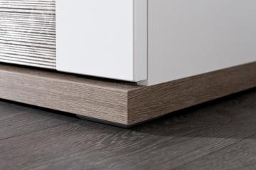 Detail obvac stny Manhattan kombinace 01 proveden arctic-truffel