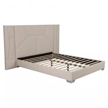 �aloun�n� postel Altesa