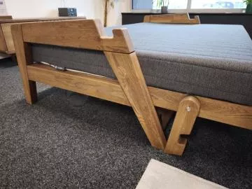 Jedinečná rozkládací postel STELLA