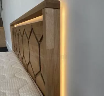 CASTELLO LED - designová postel s jemným LED