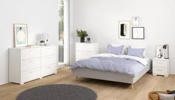 Komoda Selina 700, b�l� v interi�ru